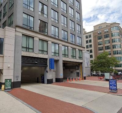 Parking reservation, May 9, 2025 6:45 AM - 8:00 AM 
Lot 570: 799 9th Street NW, Washington 20001/ 799 9th Street NW -> Lot 570 - Early Bird
