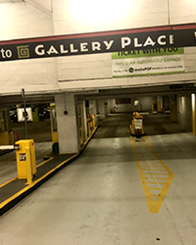 Parking reservation, Apr 16, 2026 10:38 PM - Apr 17, 2026 10:39 AM 
Lot 602: Hotel/ Lot 602:   Motto Hotel -> Motto Hotel | Unlimited In & Out Access